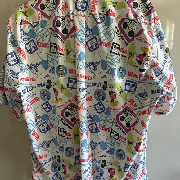 Reyn Spooner Disney shirt